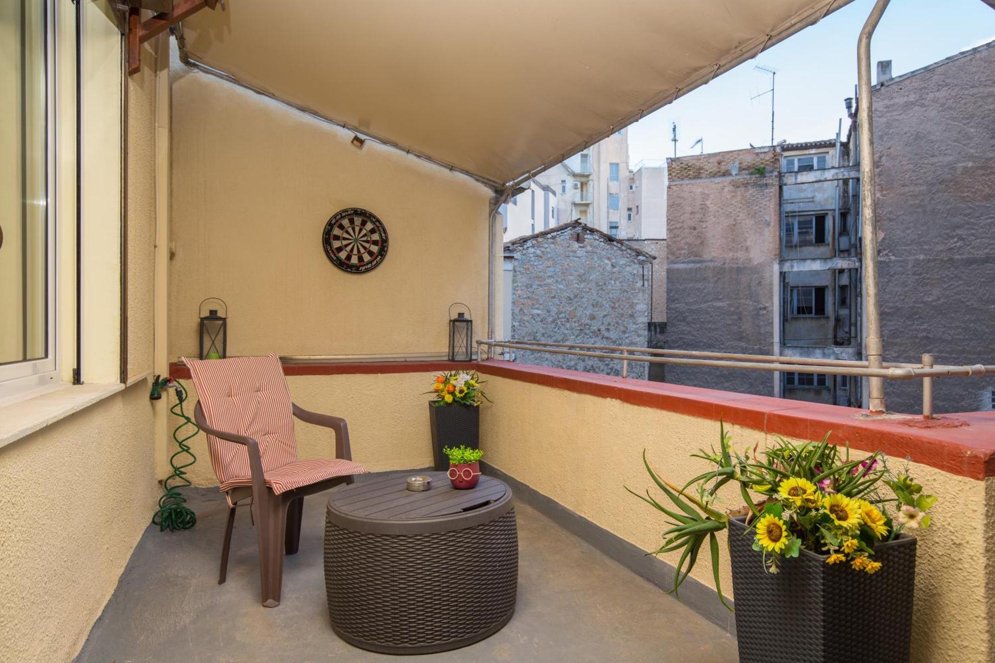 Downtown Quiet Apartment On A Pedestrian Street Афины Экстерьер фото